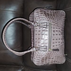 La Jiruma top handle purse H8"xW12"xD4".5